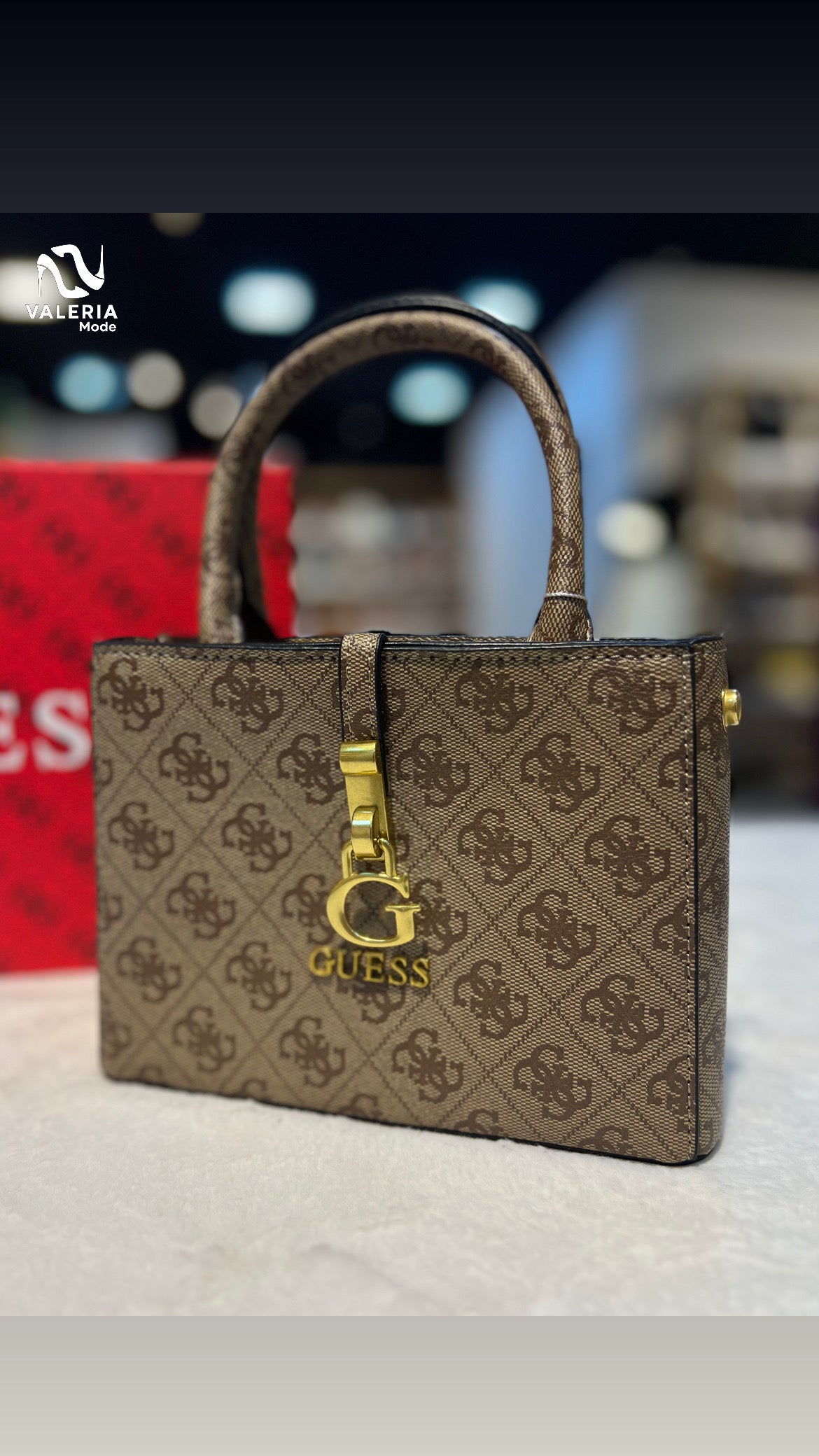 Guess 9003